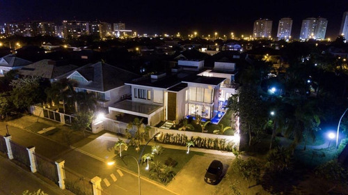 Imagem 14 de 28 de Santa Mônica Jardins Mansão Duplex 5 Suítes Projetada Por Arquiteto Renomado Com Requinte E Sofisticação 906m2. - 2048 - 70533969