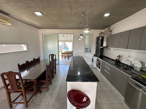 Casa En Pozo 3 Dorm B° Rincon Del Syrah, Rivadavia