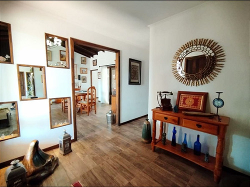 Venta Parcela, 5 Dormitorios. Mas Cabaña De 60 Mt2 Limache