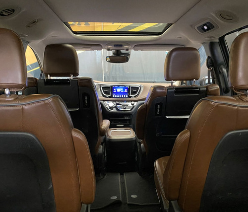 Chrysler Pacifica 2017