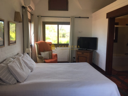 Hermosa Y Exclusiva Casa En Punta Del Este, A Metros De La Playa Mansa!!! Consulte!!!- Ref: 1925