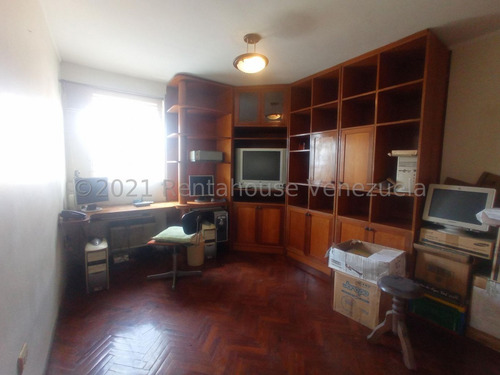 Imagen 21 de 27 de Apartamento En Venta En Los Palos Grandes 22-9610 Gustavo Nieves 0412 6057058