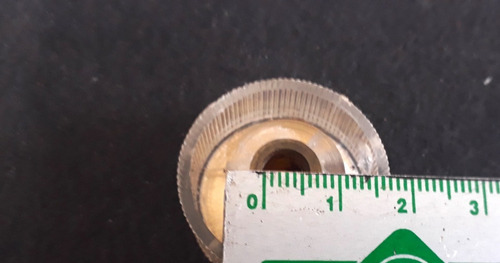 Botão Radio Valvula Transistor 4 Peças Knobs Leiam O Texto (Usado)