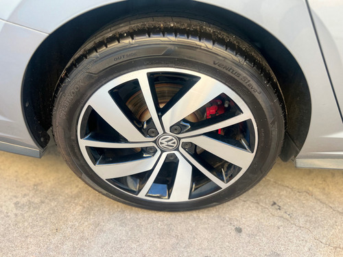 Volkswagen Vento 2.0 T GLI DSG 230 HP