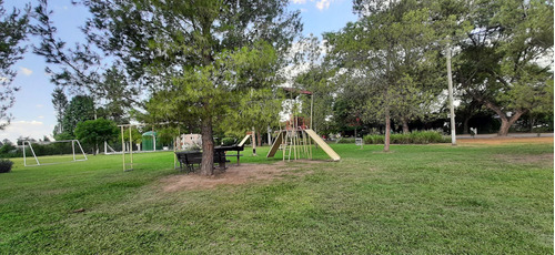 Terreno Esquina En Venta Santa Apolonia Cerrillos