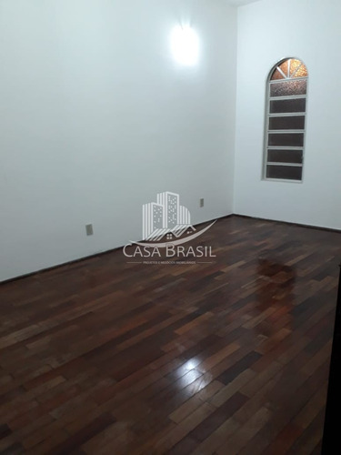 Imagem 5 de 11 de Casa Para Venda - 2044