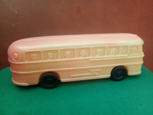 Antiguo Colectivo Micro Bus De Plástico Inflado Kemplast