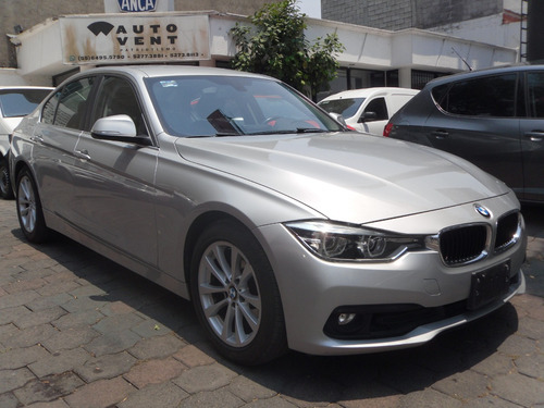 BMW Serie 3 2.0 320ia At