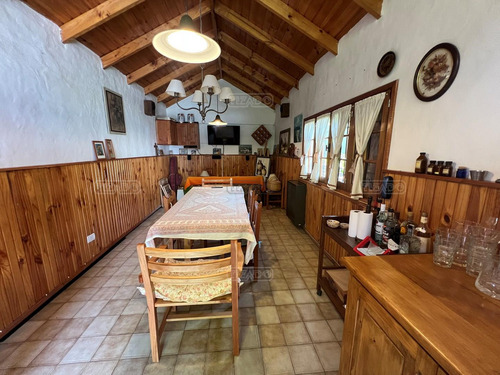 Complejo De Cabañas En Venta, Pleno Centro De San Martin De Los Andes