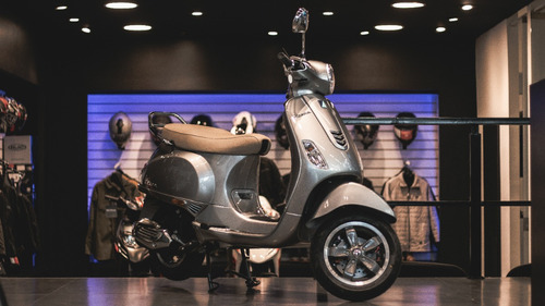 Vespa Vxl 150 Abs Inyeccion Led Abs Retira La Tuya Motoplex