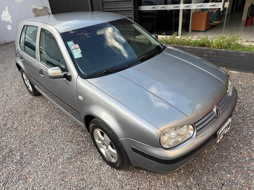 Volkswagen Golf 1.6 Comfortline