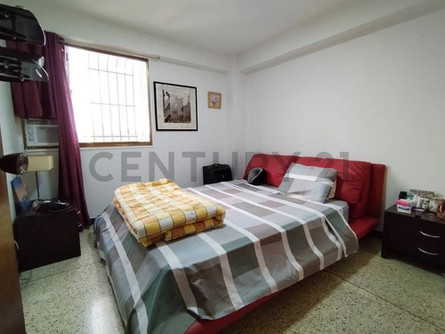 ¡atención, Familias Que Buscan El Hogar De Sus Sueños En La Candelaria!