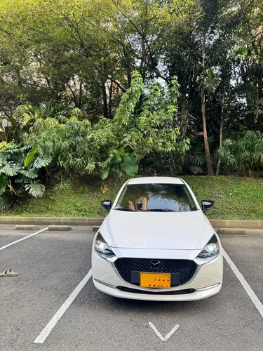 Mazda 2 1.5 Gran touring carbon edition