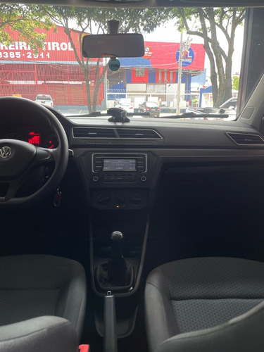 Volkswagen Voyage Volkswagen Voyage 1.0 MPI (Flex)