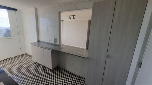 Depto En Arriendo 3d +estudio -2b-estacionamiento 550.00