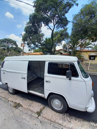Kombi Furgao 2010 1.4 Flex 4 Pneus Novos Revisada