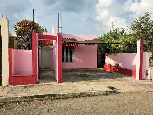 Casa En Renta De 1 Planta Con 3 Recámaras, Amueblada En Ciudad Caucel