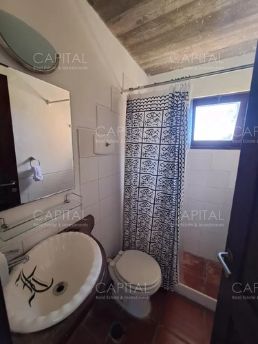 Casa A La Venta De 3 Dormitorios En Punta Del Este Con Un Magnífico Terreno De 3000 Mts2