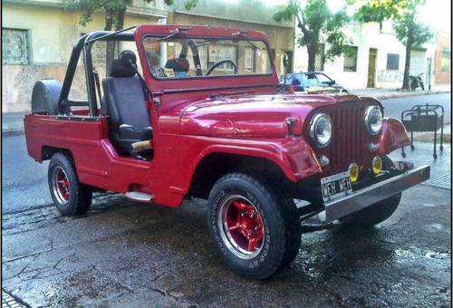 Imagen 1 de 4 de Jeep Ika