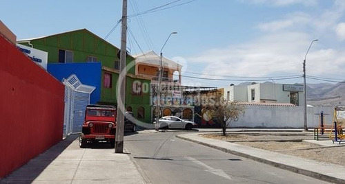 Imagen 3 de 11 de Casa En Venta De 10 Dorm. En Antofagasta