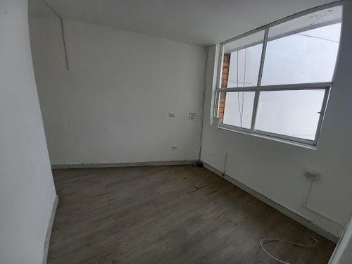 Imagen 7 de 29 de Locales En Arriendo Palogrande 279-22127