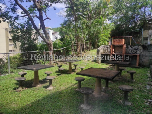 Apartamento En Alquiler En La Alameda. Sw Cod. 25-18459