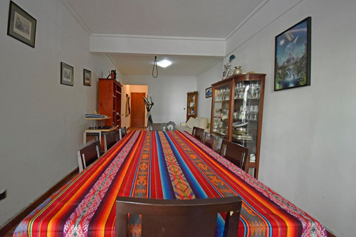 Venta Departamento 5 Ambientes -balcon- Belgrano