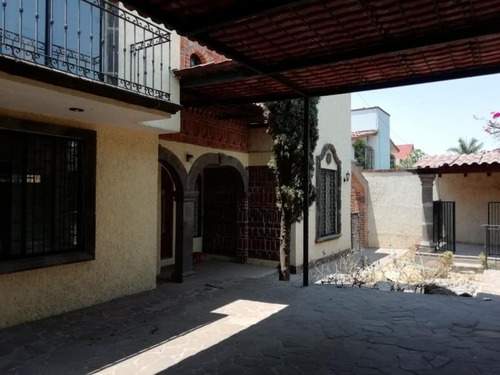 Imagen 3 de 12 de Casa Sola En Venta Villas De Irapuato