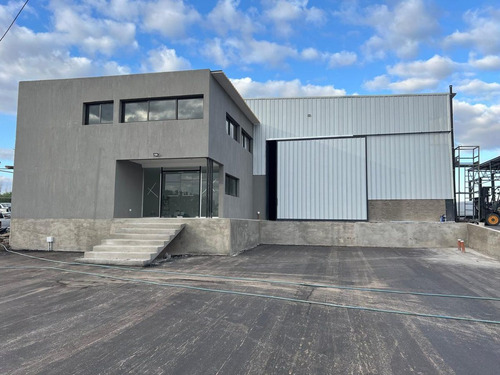 Se Alquila Galpón Comercial