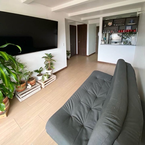 Apartamento Con Vista A La Ciudad En Navarra Bello