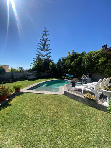 Se Vende Hermosa Y Amplia Casa En Alto Macul