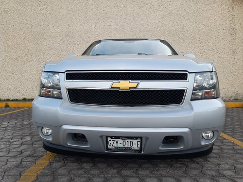 Imagen 6 de 15 de Chevrolet Suburban 2013