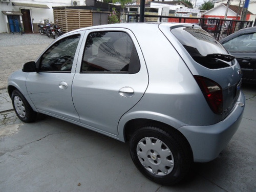 Chevrolet Celta Lt 1.0 Flex 4p Ano 2012 Prata