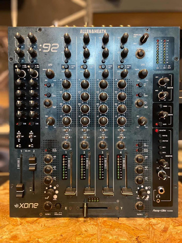 Mixer Allen And Heath Xone 92 Como Nuevo