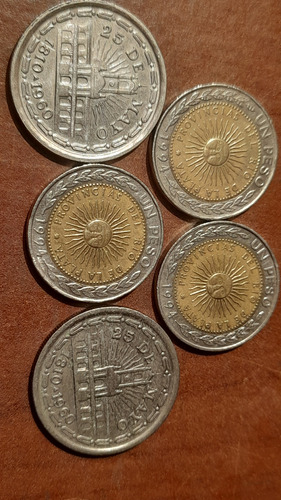 5 Moneda Argentina: 3 Monedas De 1 Peso Y 2 Conmemorativas..