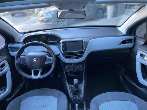 Peugeot 208 1.6 Allure Touchscreen 2015