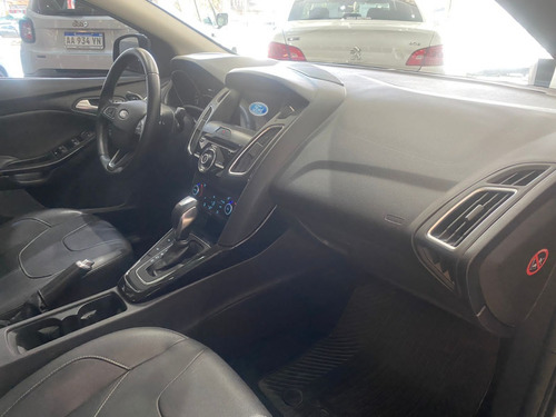 Imagen 10 de 15 de Ford Focus Titanium 2017