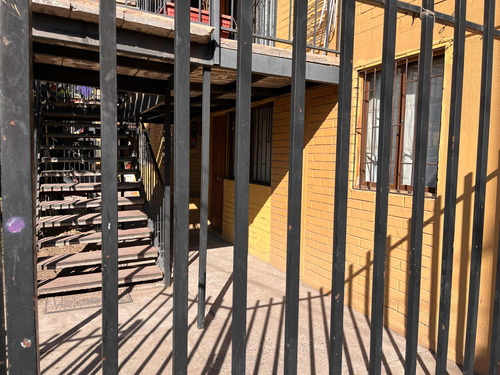 Departamento A Pasos Del Metro Quilin. Oportunidad Inversión