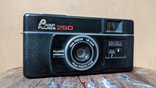 Pocket Fujica 250 