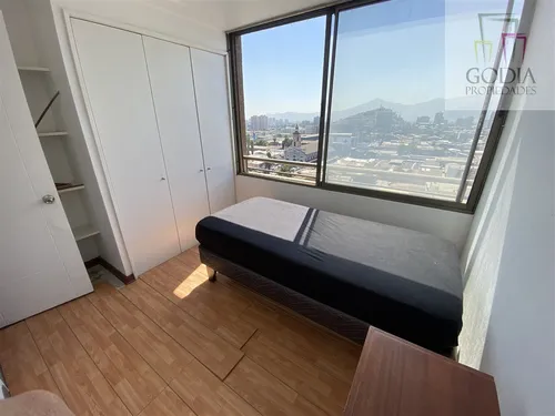 Departamento En Arriendo De 2 Dorm. En Recoleta