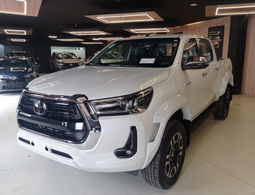 Toyota Hilux 4x2 D/c Srx 2.8 Tdi 6 A/t