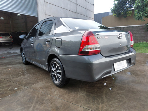 Toyota Etios 1.5 Sedan Xls