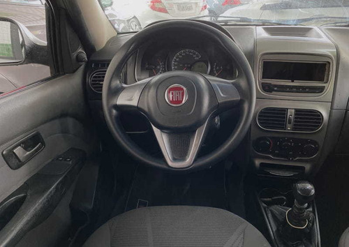 Imagem 6 de 12 de Fiat Palio Week. Attractive 1.4 Fire 8v 2015