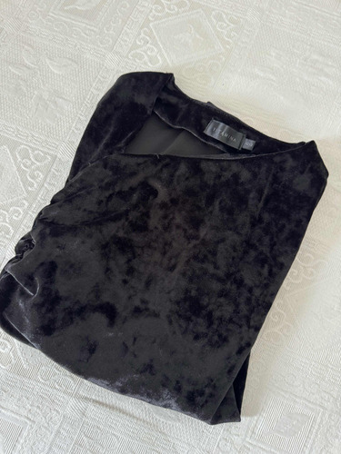 Remera Vitamina Velvet Negro Manga Larga L