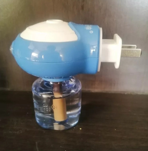 Desengrasante Multiuso 1500 Ml + Repelente Zancudos Liquido