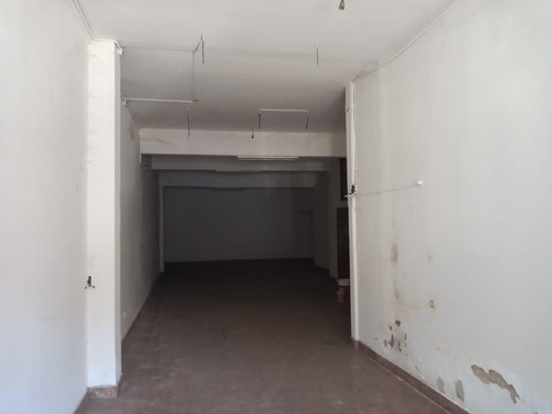 Imagen 4 de 14 de Local 127m² - San Justo
