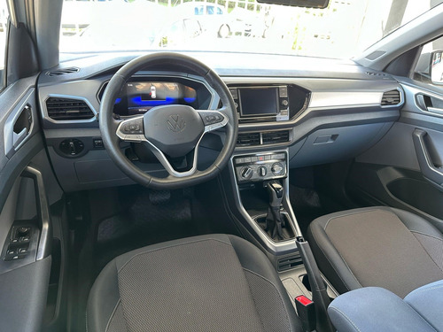 Volkswagen T-Cross 1.0 200 TSI TOTAL FLEX AUTOMÁTICO