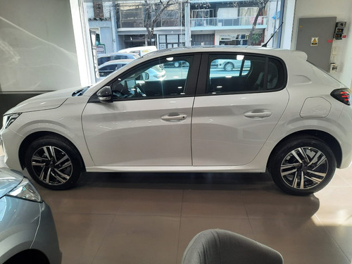 Peugeot 208 1.0T Allure Pack