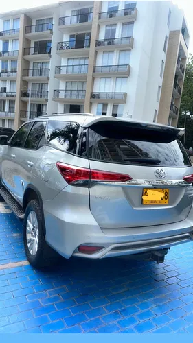 Toyota Fortuner 2.4 Street At 7As