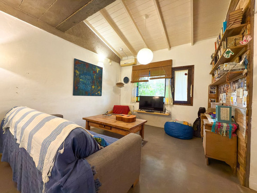 Casa En Venta Uncas Con 3 Dormitorios